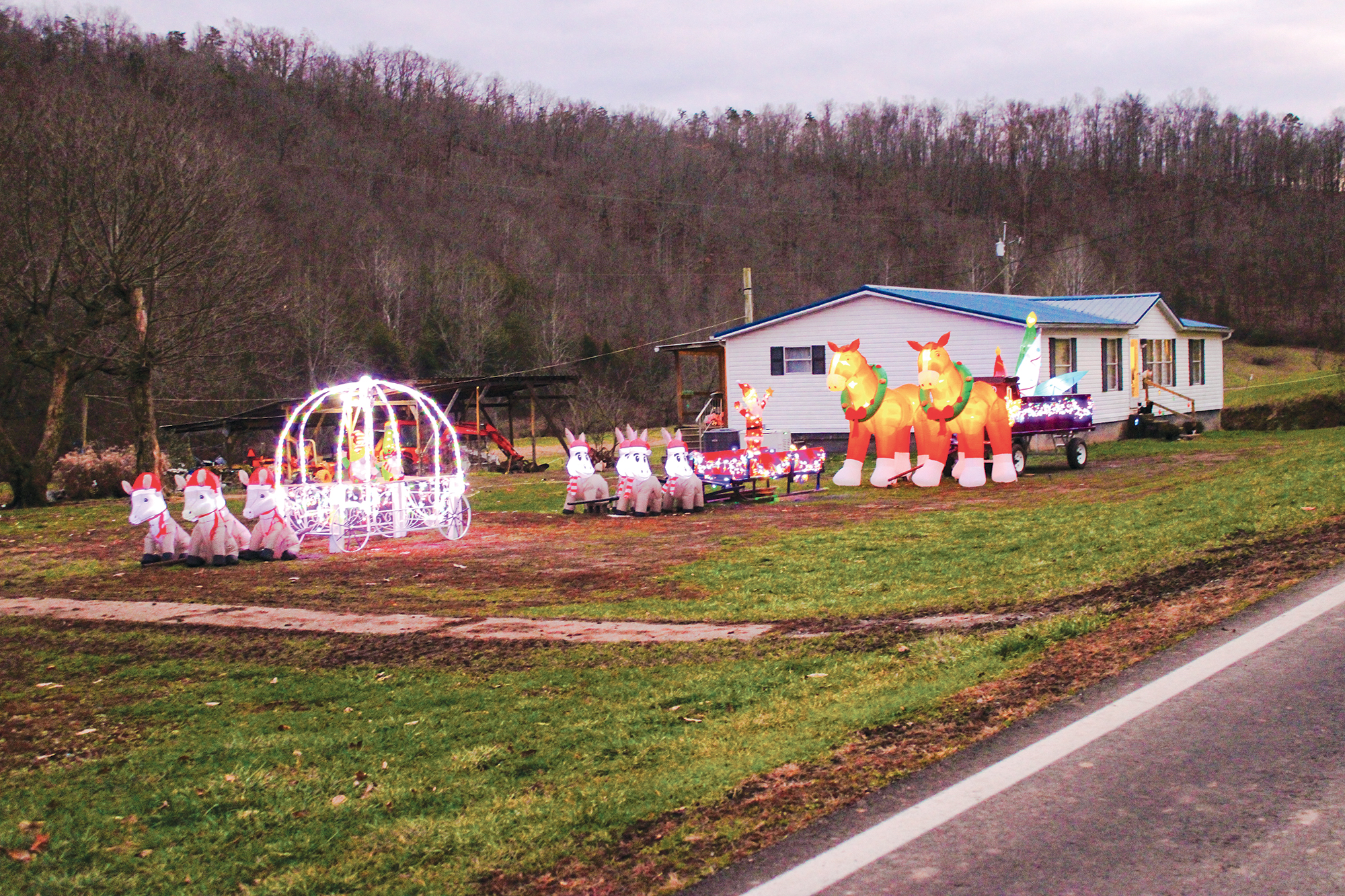 Hurricane Creek Is Lighted Up for Christmas - Hurricane Breeze